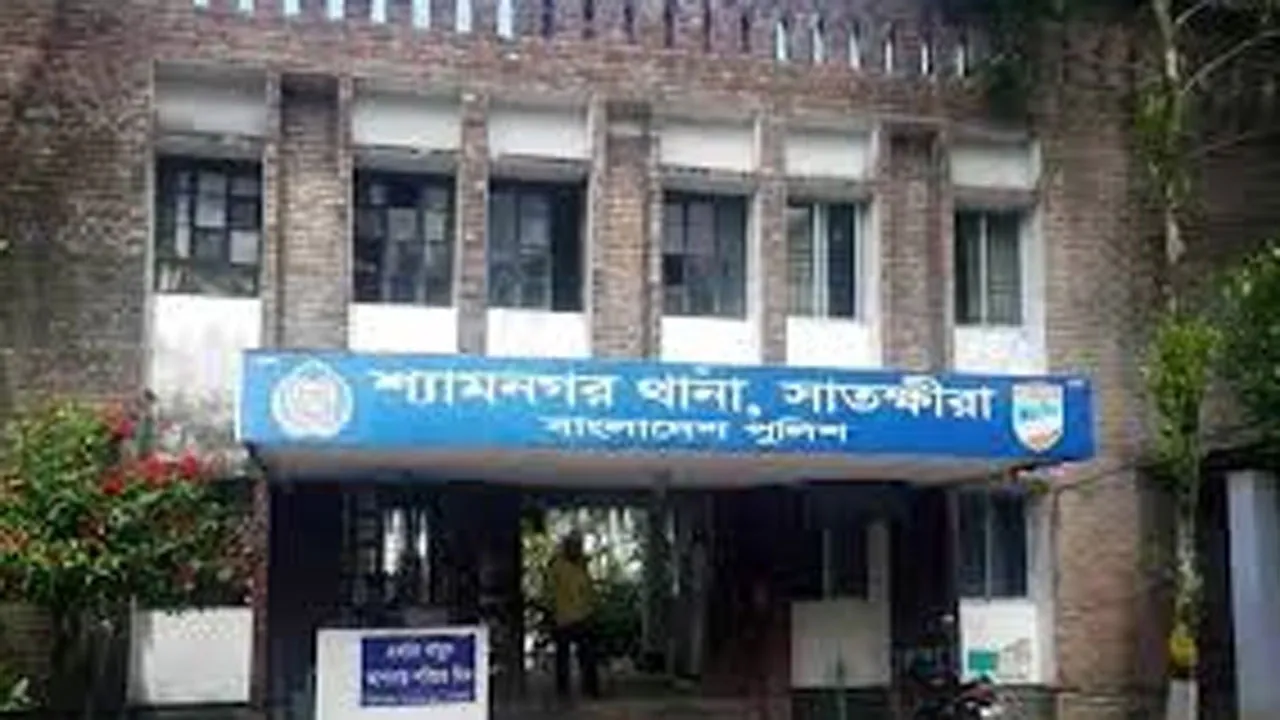 শ্যামনগরে বজ্রপাতে যুবকের মৃত্যু