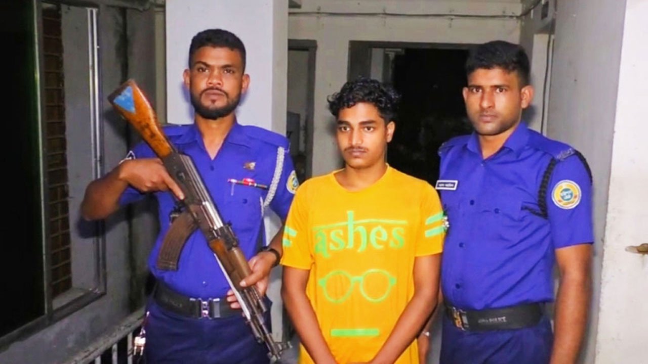 Accused Tamal Vaidya (22)