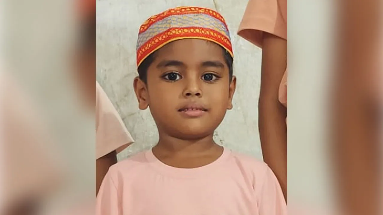 মা-বাবার কাছে ফিরতে চায় শিশু হোসাইন