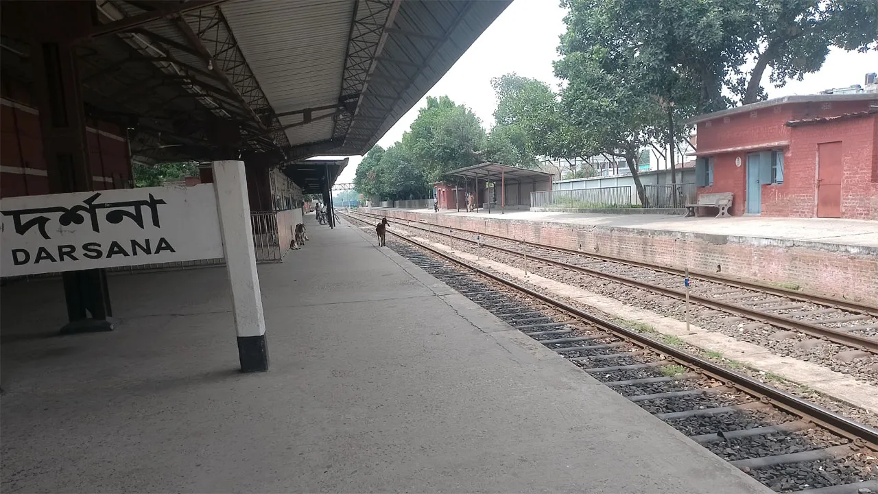 টানা ১০ দিন ছুটির কবলে দর্শনা রেলবন্দর