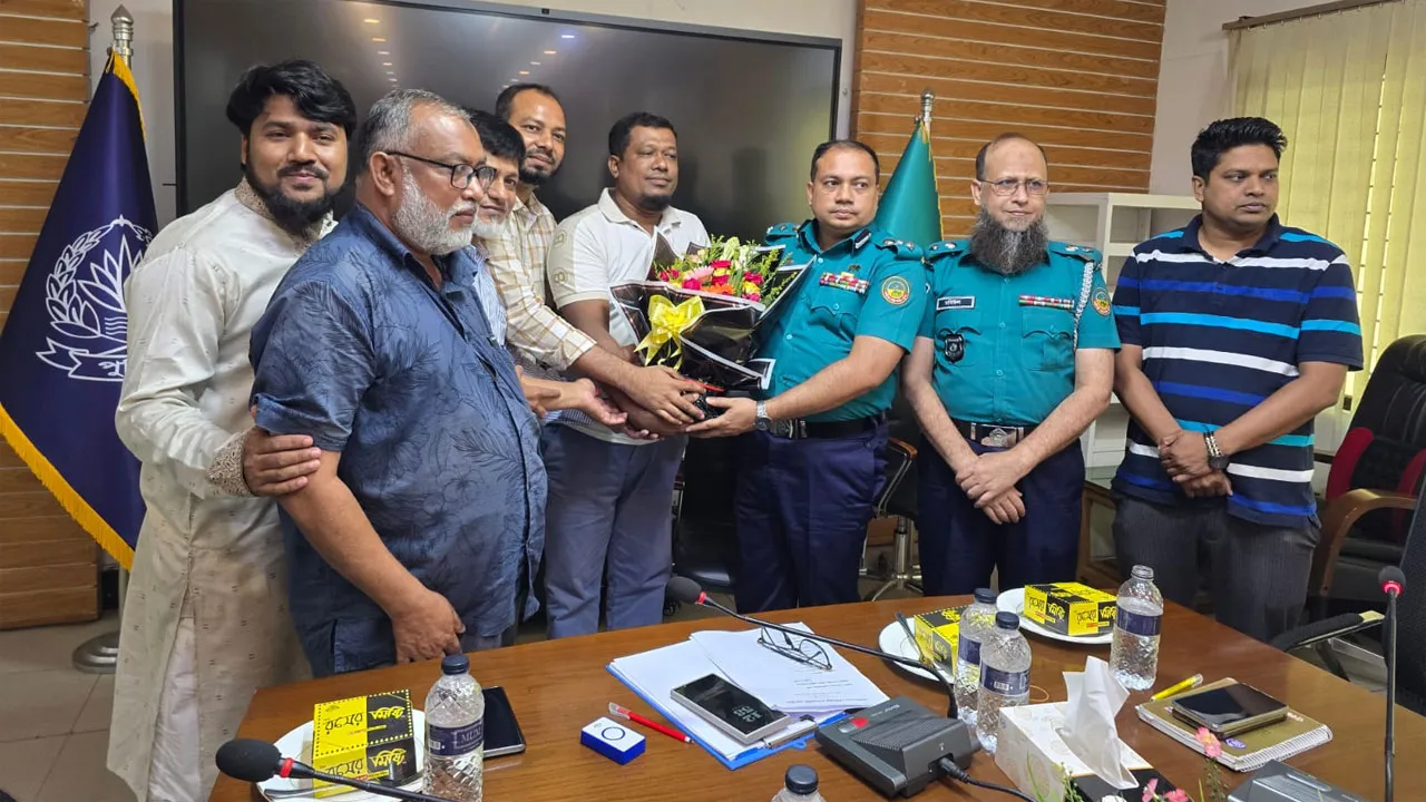 গাজীপুরের ব্যবসায়ীদের জিএমপি কমিশনারের আশ্বাস
