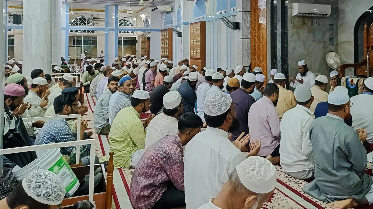 ফেনীতে জামায়াত আমিরের সুস্থতার জন্য দোয়া কামনা