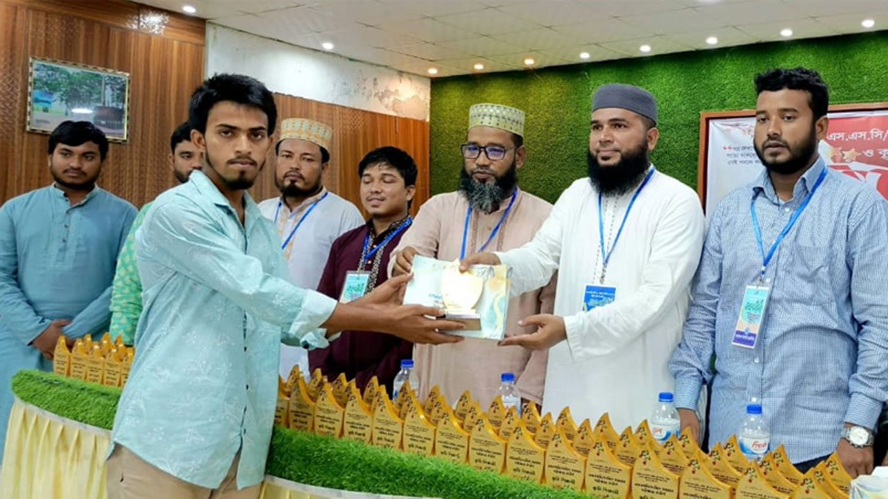 Reception ceremony for meritorious students organized by Bishwambharpur Upazila Chhatrashibir