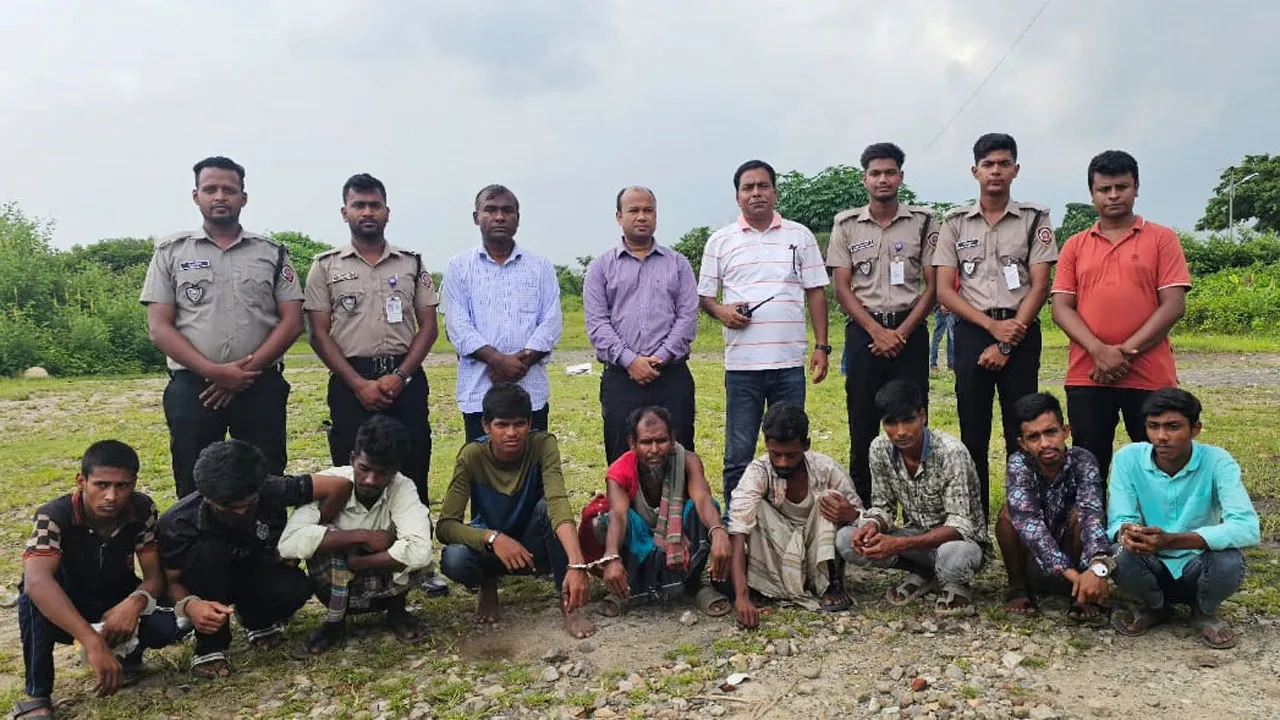 আখাউড়ায় ৯ মাদকসেবীকে কারাদণ্ড