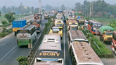 ঢাকা-টাঙ্গাইল মহাসড়কে ১৭ কিলোমিটার যানজট