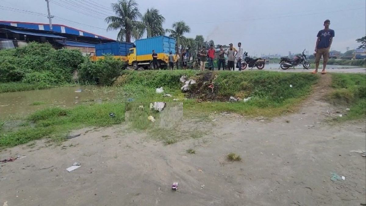 রূপগঞ্জে অজ্ঞাত ব্যক্তির লাশ উদ্ধার