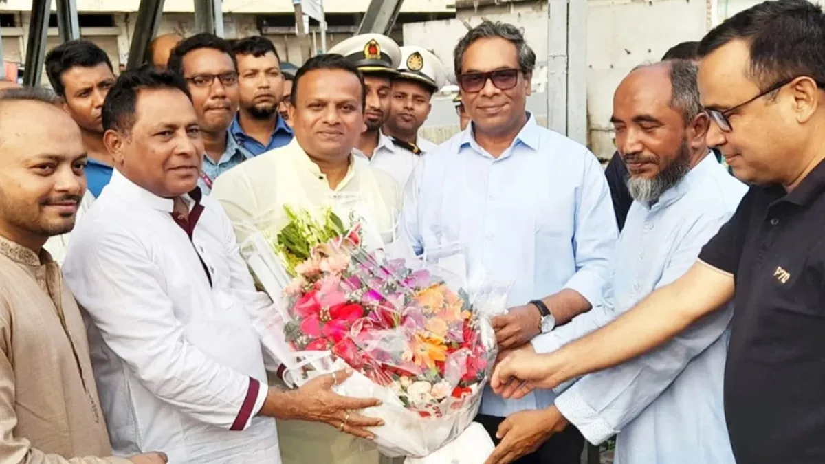 ভাসমান হাসপাতালে রূপান্তর হচ্ছে বিআইডব্লিউটিসির জাহাজ