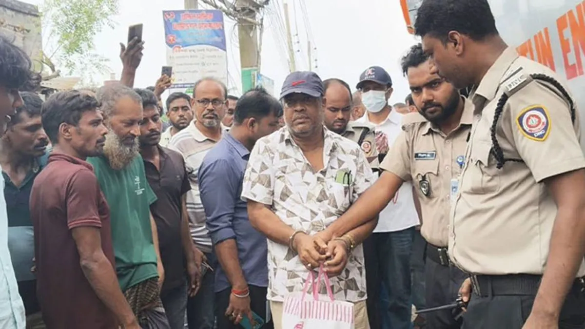 চুয়াডাঙ্গায় বাস থেকে ইয়াবাসহ আ’লীগ নেতা গ্রেফতার