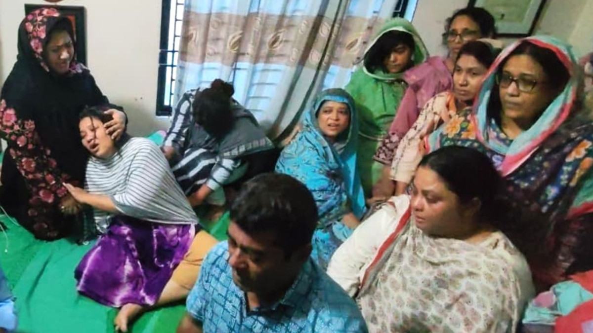 আমার ছেলেকে কেন হত্যা করা হলো