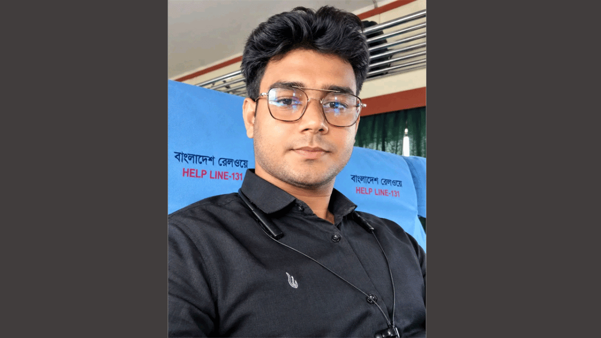 বিশ্ববিদ্যালয় শিক্ষার্থীকে পিটিয়ে হত্যা মামলার আসামি খুবির ৪ শিক্ষার্থী
