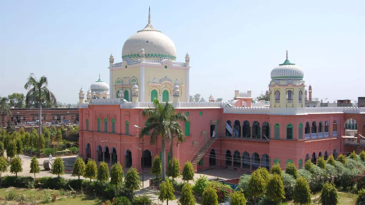 কওমি মাদরাসায় শারীরিক শাস্তি সম্পূর্ণ নিষিদ্ধ ঘোষণা সর্বোচ্চ বোর্ডের