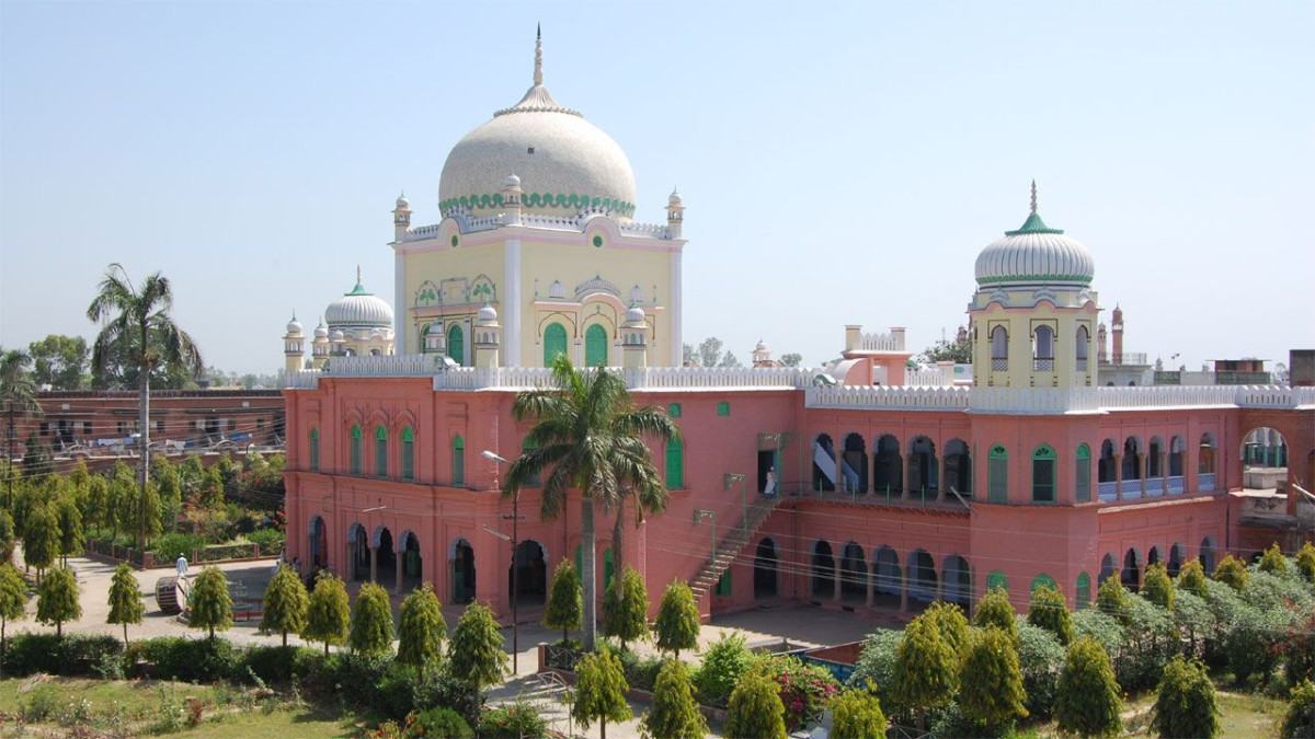 কওমি মাদরাসায় শারীরিক শাস্তি সম্পূর্ণ নিষিদ্ধ ঘোষণা সর্বোচ্চ বোর্ডের