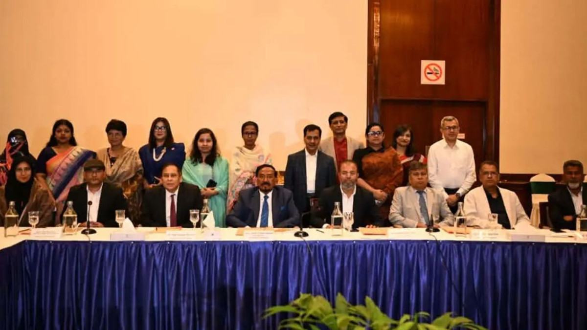 জলবায়ু-সহনশীল টেকসই বাংলাদেশ গড়ে তোলার আহ্বান স্পিকারের