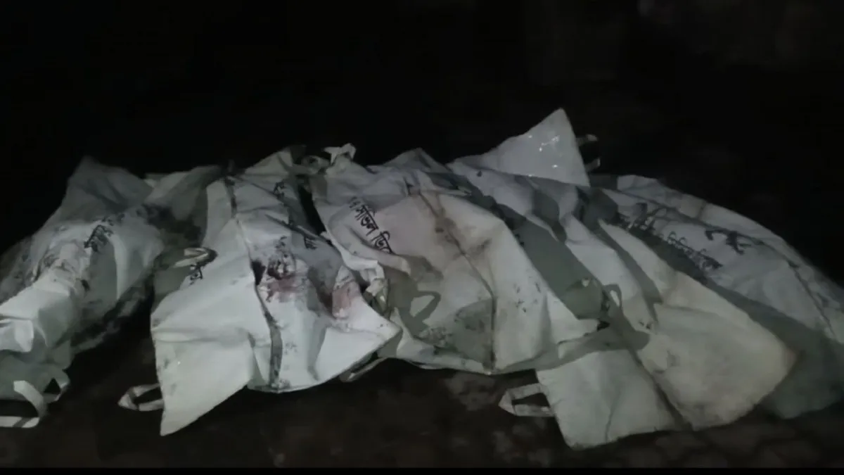 আশুলিয়ায় কারখানায় লরিতে রাখা গ্যাস সিলিন্ডার বিস্ফোরণ: নিহত বেড়ে ৬