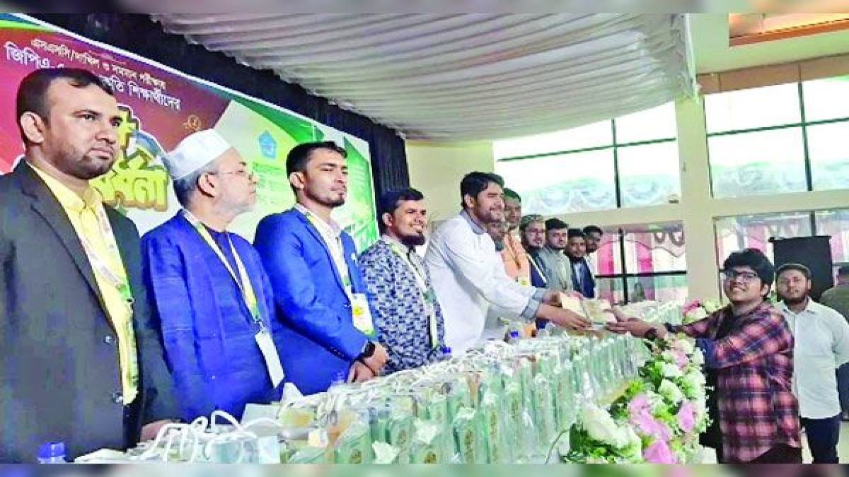 খুলনায় এসএসসিতে এ প্লাস প্রাপ্তদের ছাত্রশিবিরের সংবর্ধনা