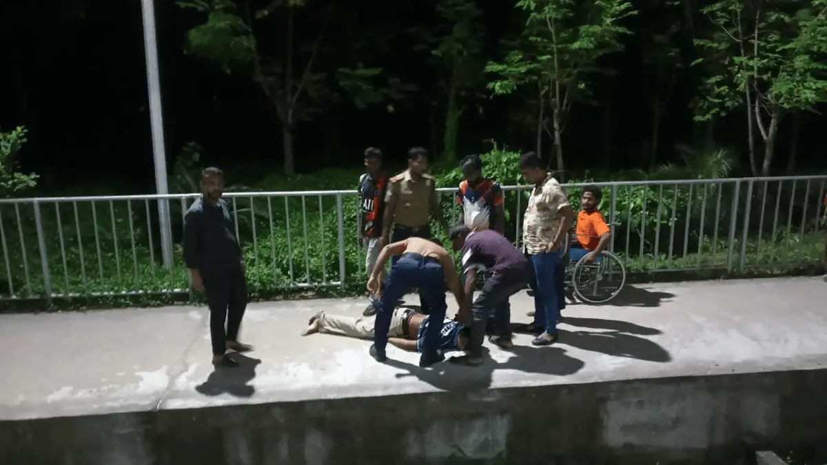রাবি শিক্ষার্থীকে মারধর ও ভাঙচুরের ঘটনায় রেলের তদন্ত কমিটি গঠন