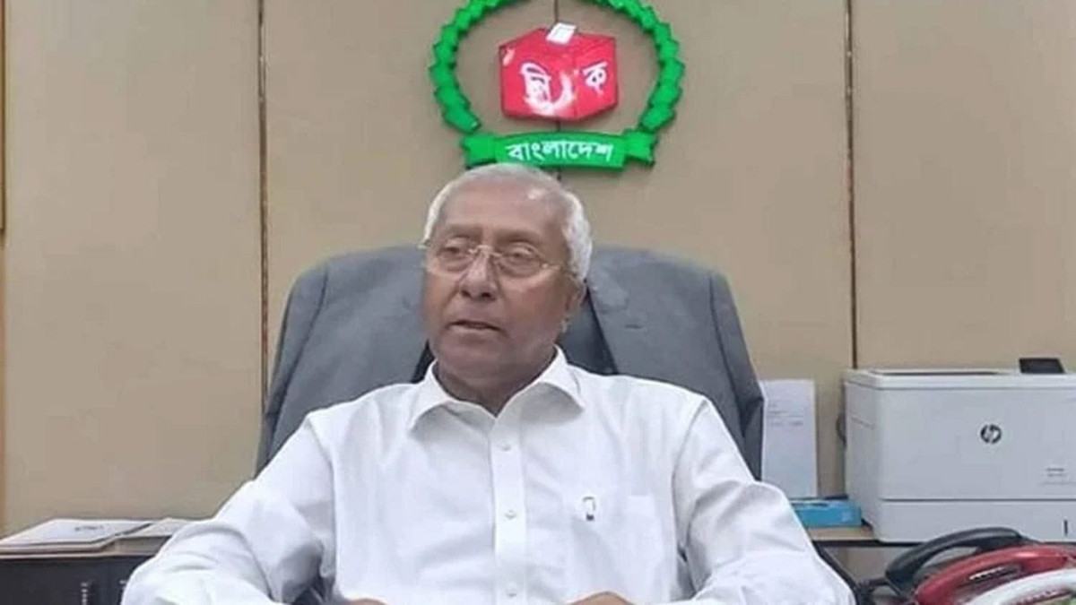 সংসদ সচিবালয়ের চিঠি পেলে গাজী নজরুলের বিষয়ে ব্যবস্থা : ইসি সচিব