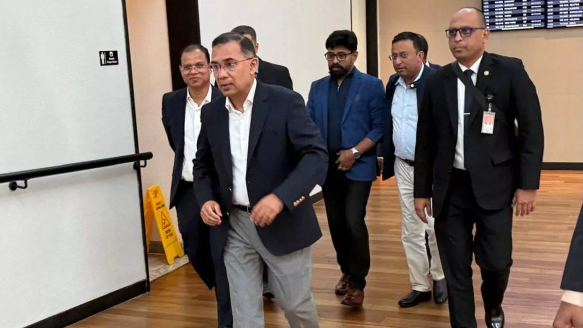 ইস্তাম্বুলে যাত্রাবিরতি শেষে নিউইয়র্কের পথে প্রধানমন্ত্রী