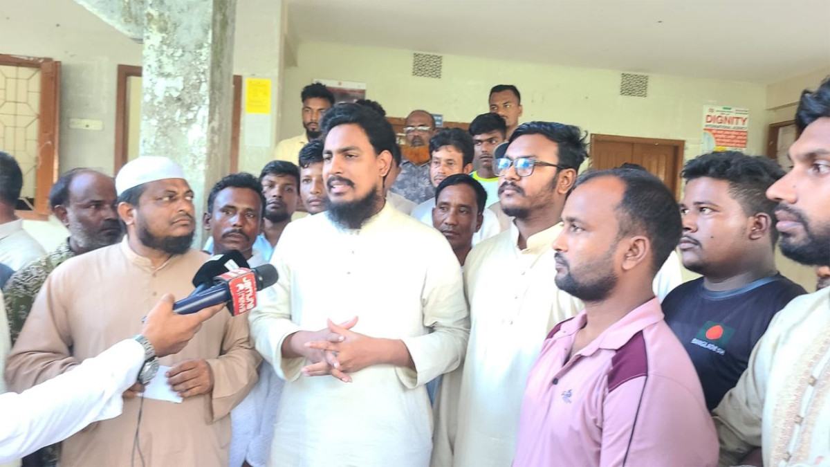 আন্তর্জাতিক বাজারে দাম কমলেও জ্বালানির মূল্য বাড়িয়ে বিএনপি : আখতার হোসেন