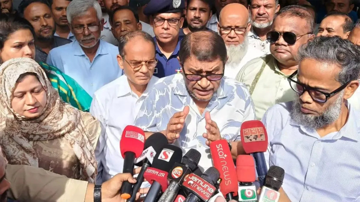 সরকারি হাসপাতালের সামনে নতুন ক্লিনিকের অনুমোদন নয় : স্বাস্থ্যমন্ত্রী