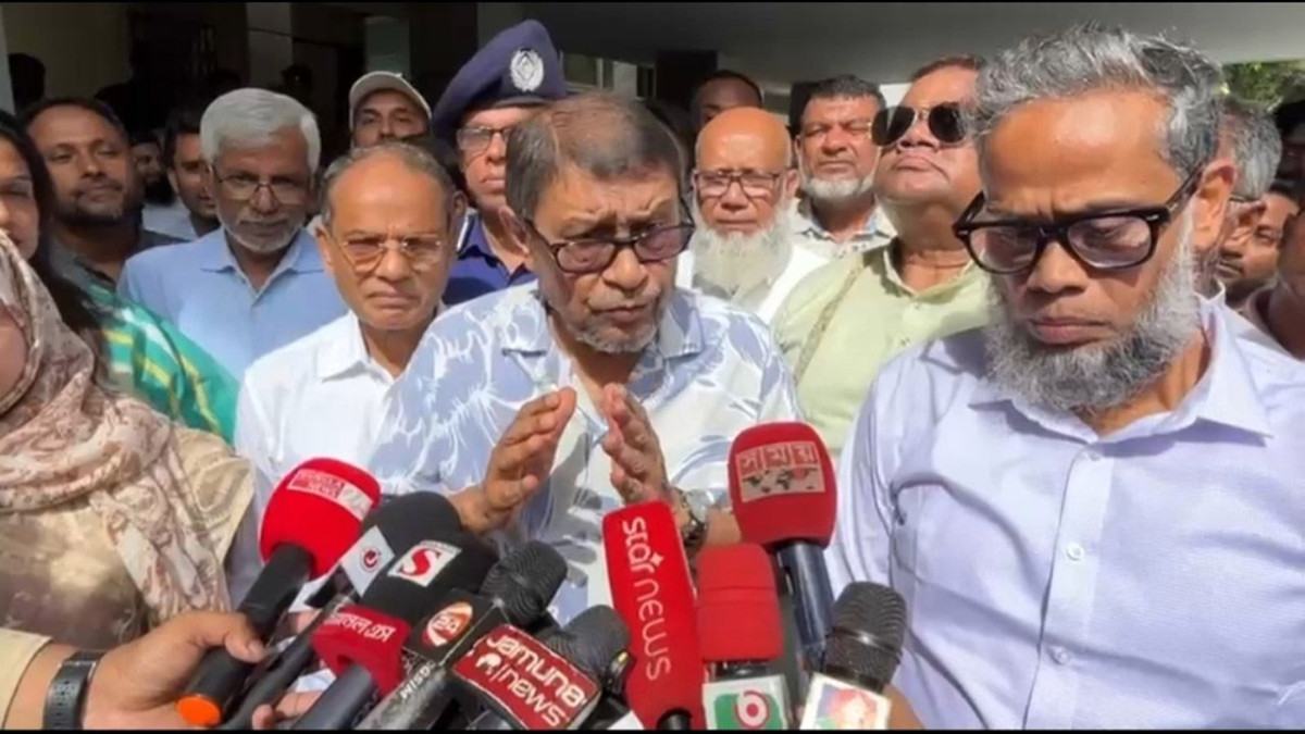 হাসপাতালের সামনে নতুন ক্লিনিক-ডায়াগনস্টিকের অনুমোদন নয়: স্বাস্থ্যমন্ত্রী