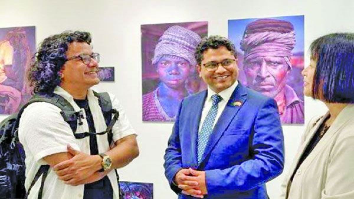 মালদ্বীপে জিএমবি আকাশের চিত্র প্রদর্শনী