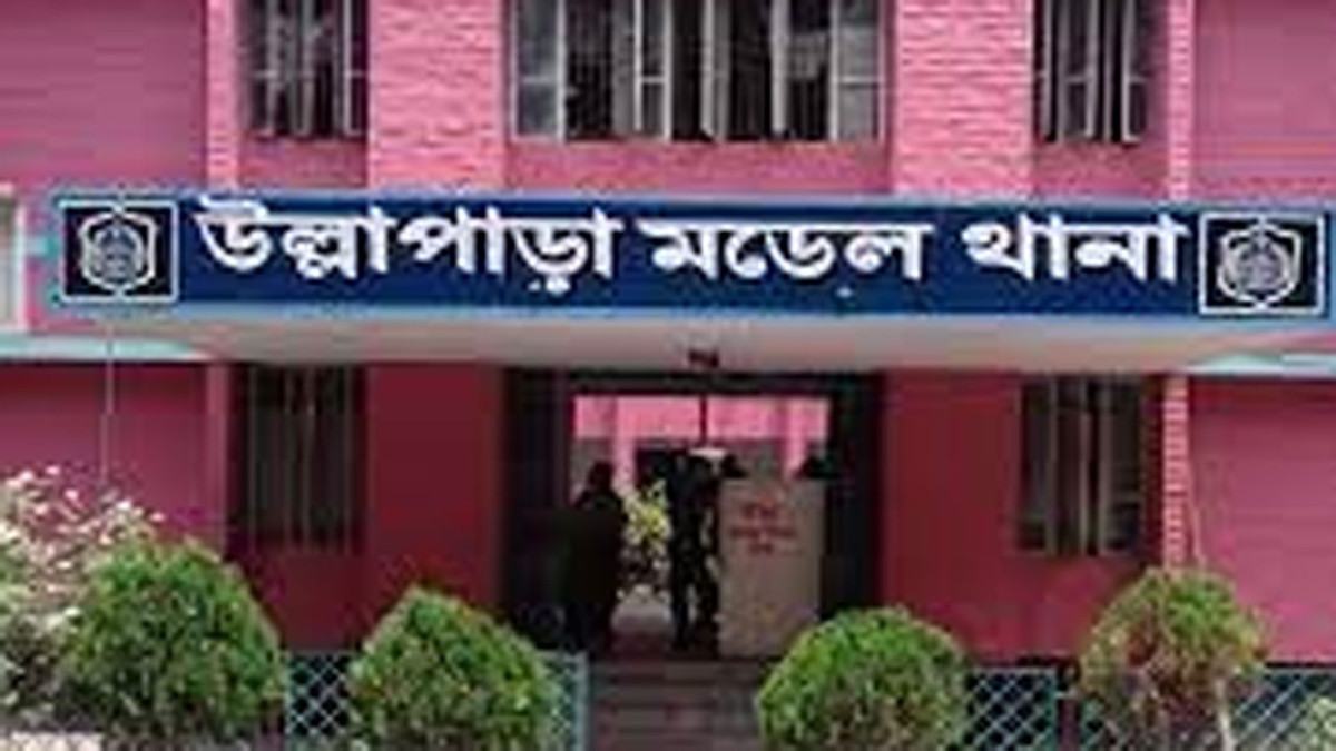 উল্লাপাড়ায় আ’লীগের সাবেক চেয়ারম্যান গ্রেফতার