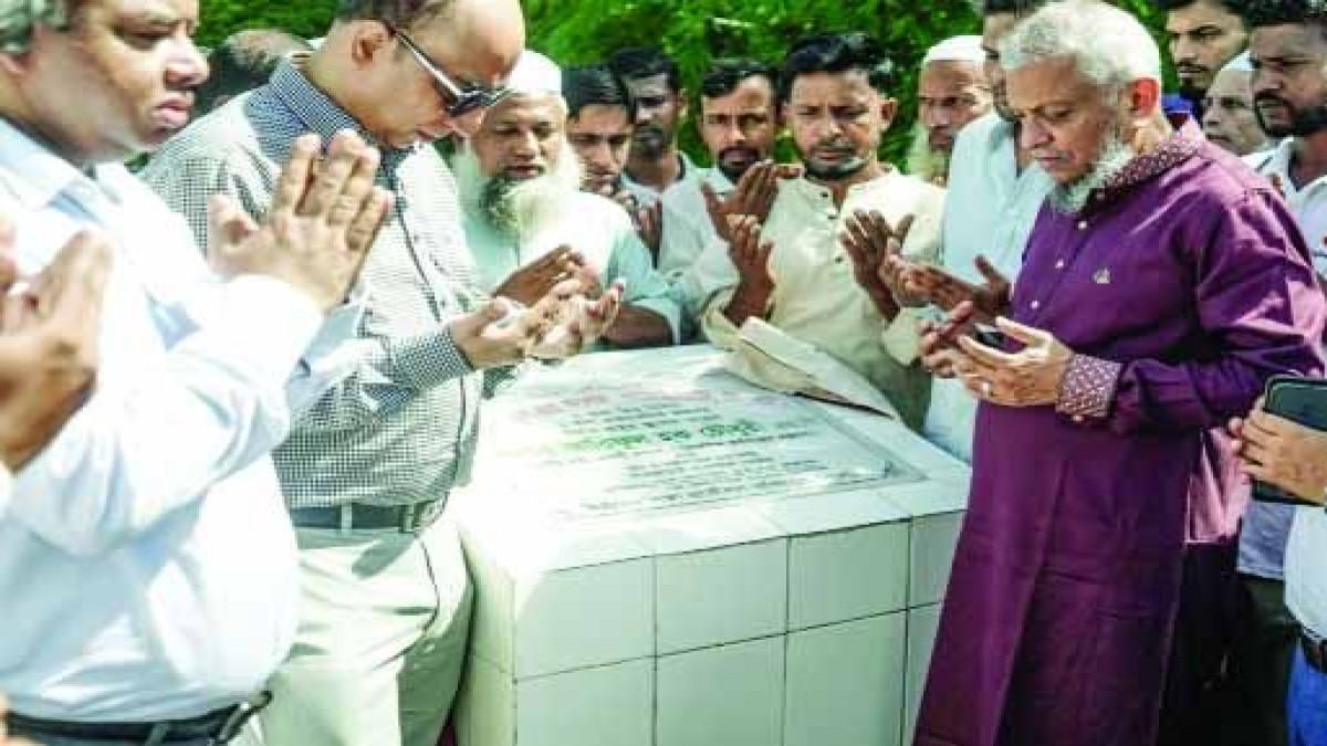 পুকাশ স্কুল অ্যান্ড কলেজের ভিত্তি প্রস্তর স্থাপন করলেন মন্ত্রী আরিফুল হক চৌধুরী