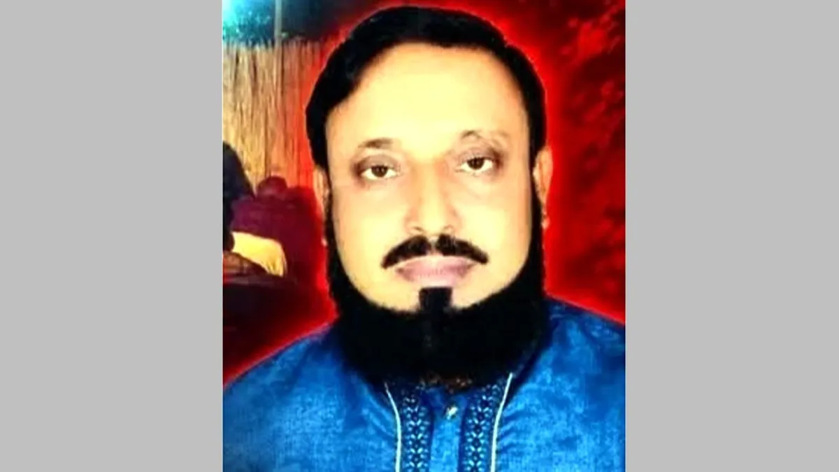 ‘অস্ত্র বানান, মার্ডার হলে আমি দেখব’ বলা সেই চেয়ারম্যানকে শোকজ