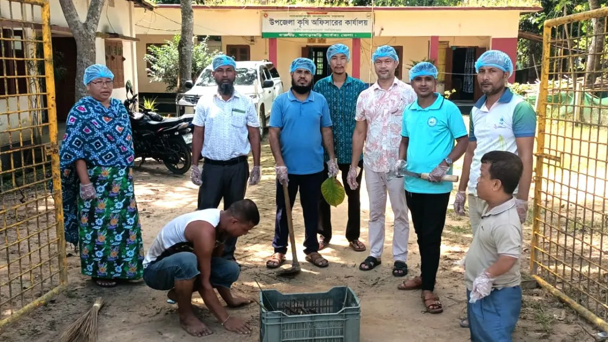 রামগড়ে ডেঙ্গু প্রতিরোধে পরিচ্ছন্নতা অভিযান উদ্বোধন