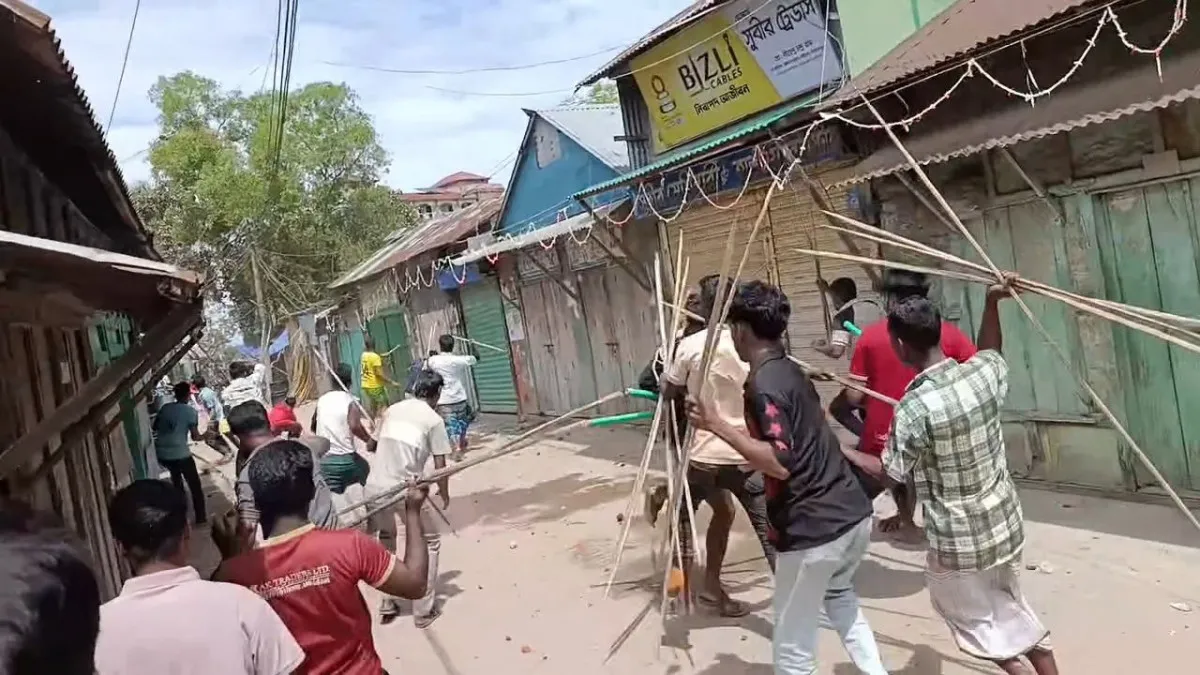অষ্টগ্রামে জলমহাল নিয়ে বিএনপির দুপক্ষের সংঘর্ষ, আহত ২৫
