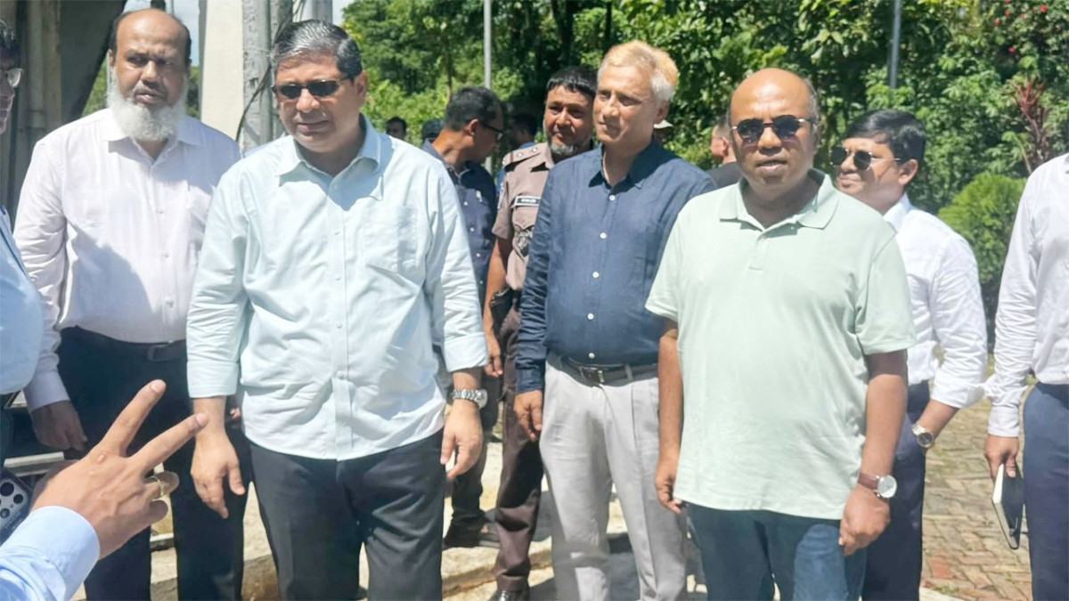 বর্জ্য থেকে বিদ্যুৎ-সার, উখিয়ার রোহিঙ্গা ক্যাম্পে নতুন সম্ভাবনা