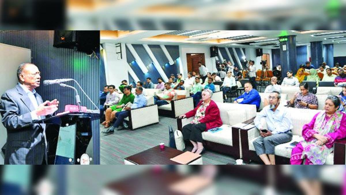 মানুষ ও হাতির নিরাপদ সহাবস্থান নিশ্চিতে পদক্ষেপ নেয়া হবে : পরিবেশমন্ত্রী