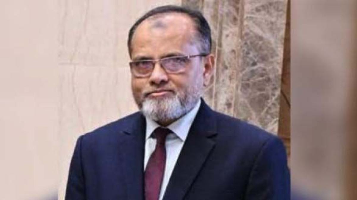 ভারপ্রাপ্ত প্রধান বিচারপতি হলেন রেজাউল হক