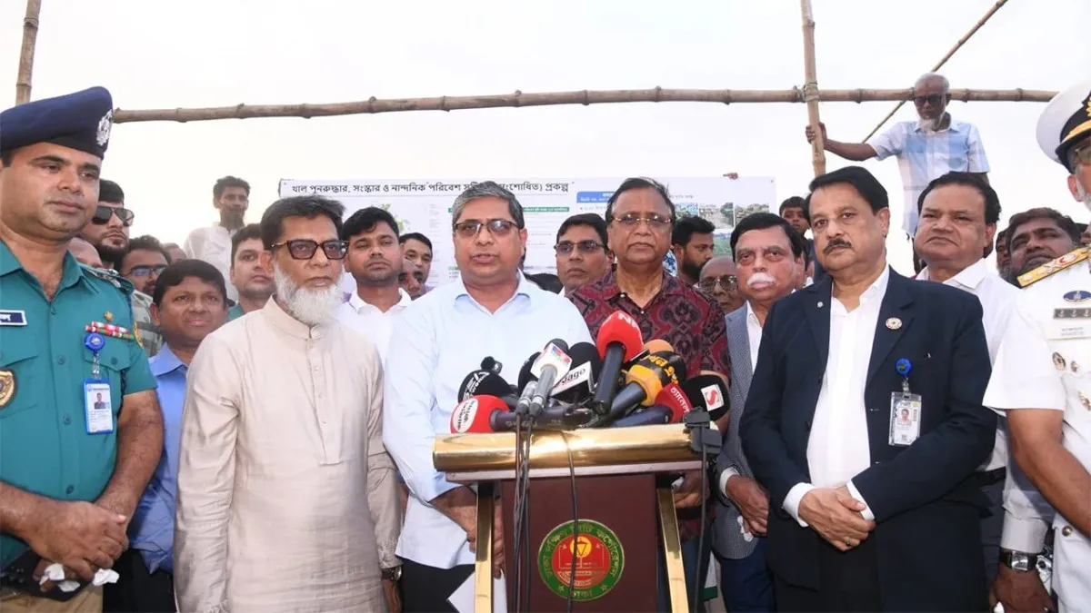 ঢাকার খালের সৌন্দর্যবর্ধনে সরকার কাজ করছে