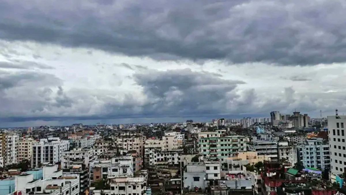 ঢাকায় আংশিক মেঘলা আকাশ, বৃষ্টির পূর্বাভাস