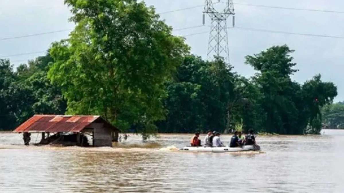 মিয়ানমারে বন্যায় ১০ জনের মৃত্যুর আশঙ্কা, নিখোঁজ ৩০