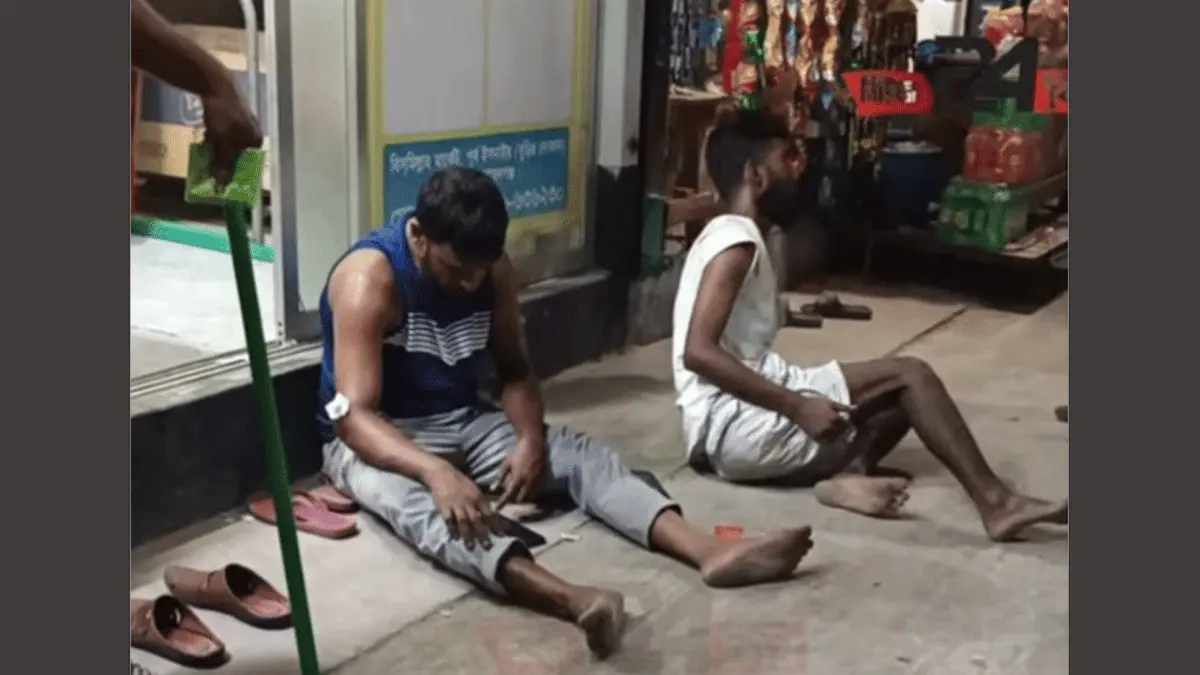 ফতুল্লায় মাদকারবার নিয়ে ২ পক্ষের রক্তক্ষয়ী সংঘর্ষ