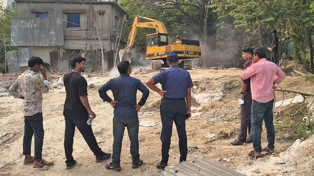 সোনারগাঁওয়ে অবৈধ গ্যাস সংযোগ, ৫ চুনা কারখানা গুঁড়িয়ে দিল তিতাস