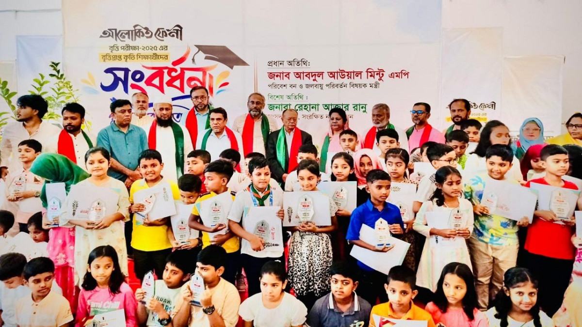 সমাজ পরিবর্তন হচ্ছে, অভিভাবকদের মানসিকতায়ও পরিবর্তন আনতে হবে