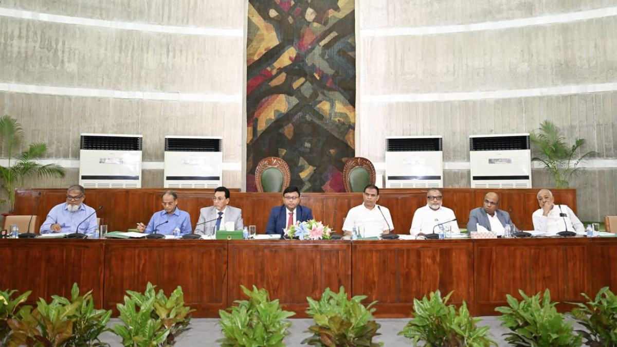 প্রতিরক্ষা মন্ত্রণালয় সম্পর্কিত স্থায়ী কমিটির ১ম বৈঠক অনুষ্ঠিত