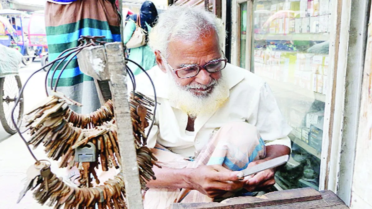 আন্তর্জাতিক প্রবীণ দিবস আজ