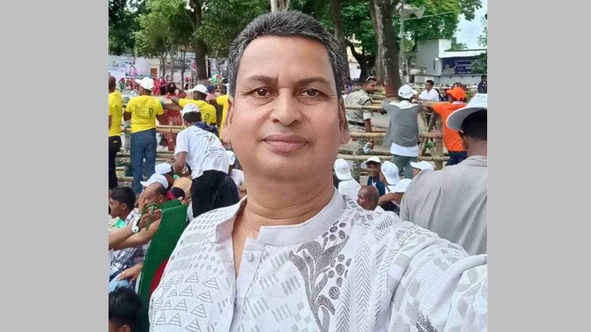 সাদুল্লাপুরে জেলা আ’লীগ নেতা গ্রেফতার