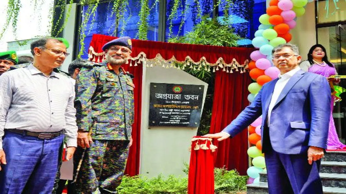 বিজয়ের মাসে কোনো অপশক্তি অস্থিরতা সৃষ্টি করতে পারবে না : স্বরাষ্ট্রমন্ত্রী
