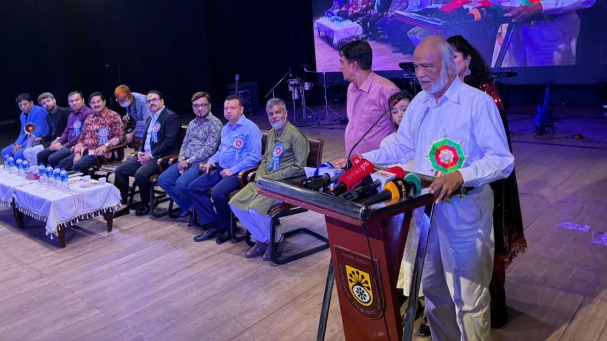 বিশ্বের সবচেয়ে শক্তিশালী অস্ত্র শান্তি : স্থানীয় সরকারমন্ত্রী