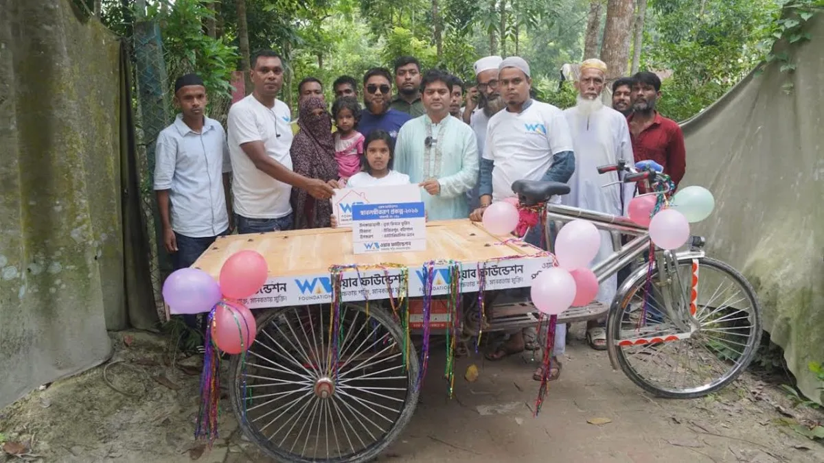 সেই তুবার বাবা পেলেন অটোভ্যান