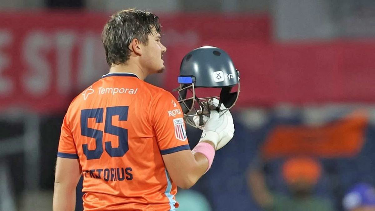 গেইলের রাজত্ব ভেঙে প্রিটোরিয়াসের নয়া ইতিহাস