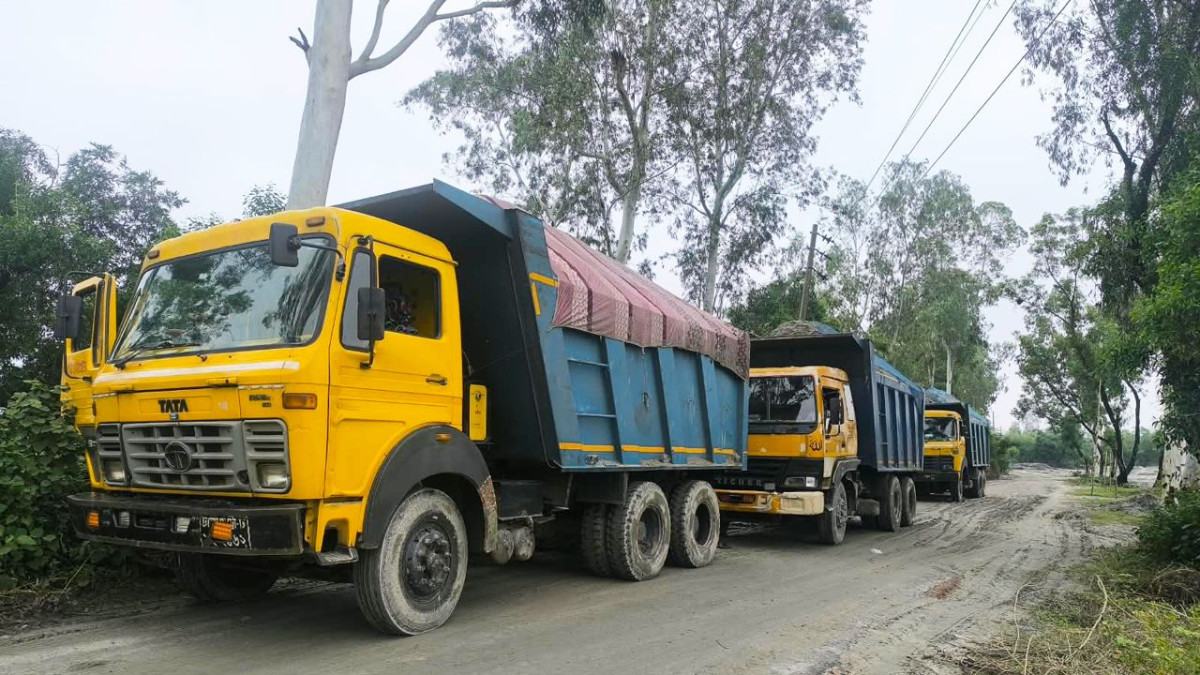 ২২ লাখ টাকার রাজস্বে ধসে পড়ছে ৩ হাজার কোটি টাকার সম্পদ