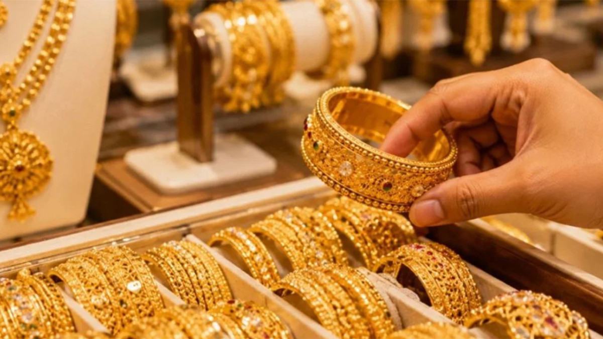 স্বর্ণের দামে আবারো পতন : ভরিতে কমেছে ১৬৯১ টাকা