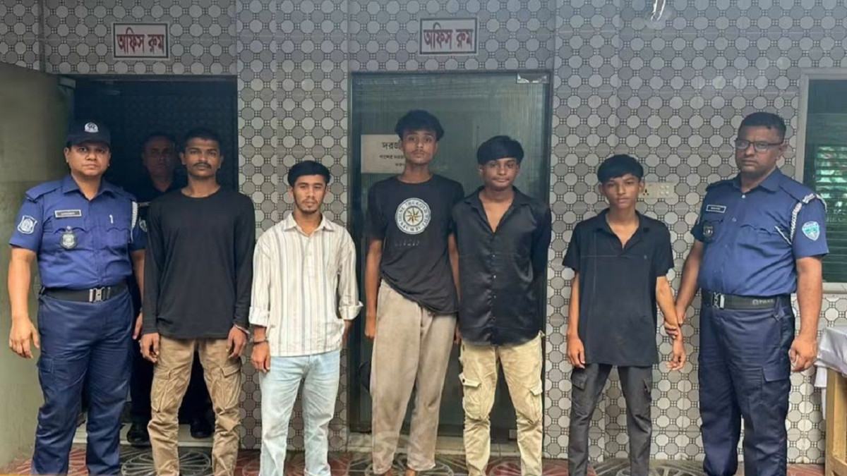 কুমিল্লায় কিশোর গ্যাংয়ের ৫ মূলহোতা গ্রেফতার